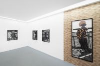 Am Ende der Straße, 2020<br>Papierschnitt<br>190x350cm